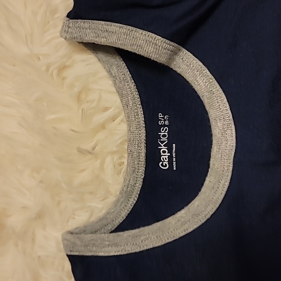 Gap, Boy's T-shirt Size 6 - Picture 6 of 11